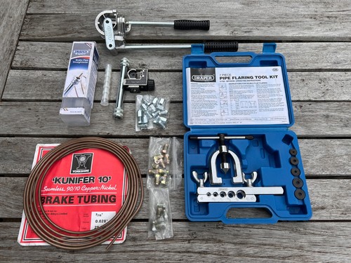 Brake pipe fitting kit