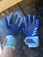 Adidas goalkeeper gloves size