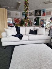 FAST DELIVERY ~ Laura Ashley 3