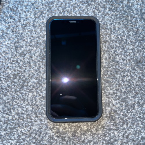 Apple iphone pro - apple, 11
