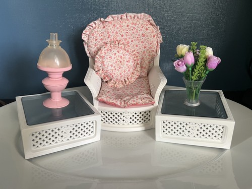 Vintage sindy settee and - vintage,