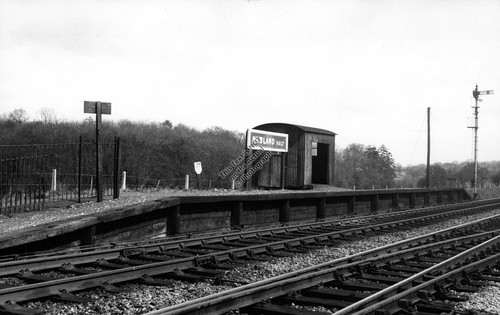 C1960 newland halt - halt, train