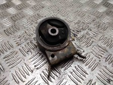 Toyota Yaris P1 Engine Mount