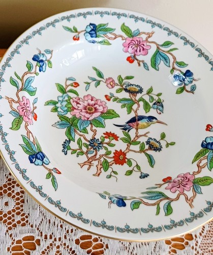 Aynsley pembroke rare - , lipped