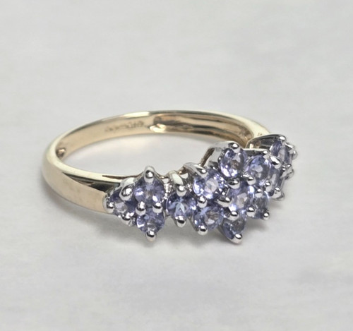 9ct yellow gold tanzanite - yellow,