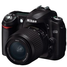 Nikon D50 6.1M + 18-55mm