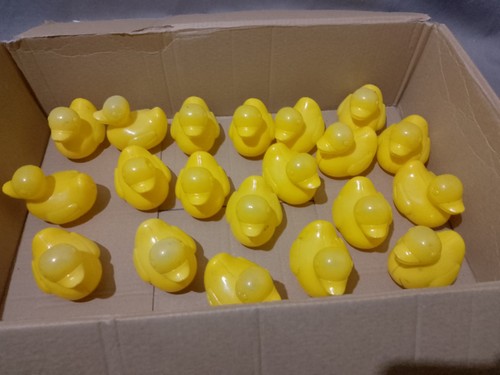 Small yellow ducks not - yellow,