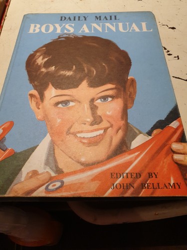 Daily mail boys - boys, annual
