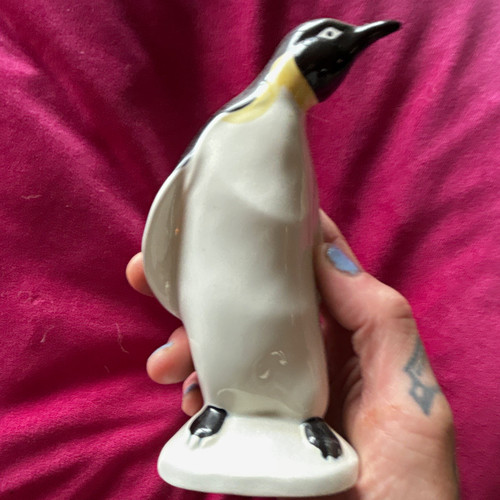 Poole england ceramic - poole, penguin