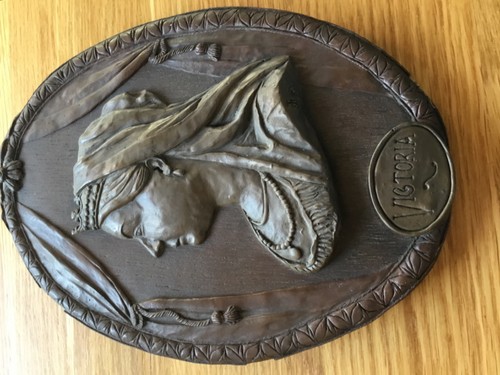Antique wall plaques - ,