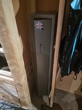 Gun Cabinet ( 3 Gun )