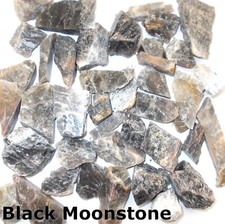 CRYSTAL NATURAL ROUGH STONE