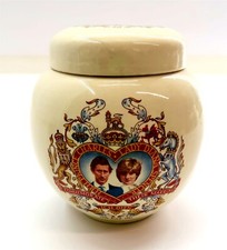 SADLER 1981 Prince Charles & Princess Diana Wedding GINGER JAR with Lid 5" Tall