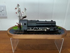 Vintage Graham Farish 44753 00 Gauge Locomotive Model With Custom Display Stand