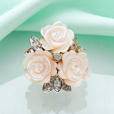 VINTAGE- 14K Gold Rose Bouquet