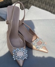 BNWOT Beautiful Slingback