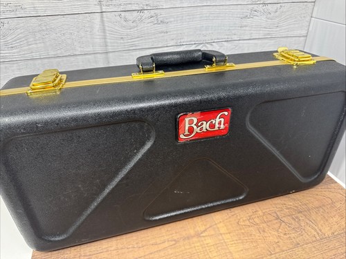 Bach student trumpet - trumpet,, lacquer