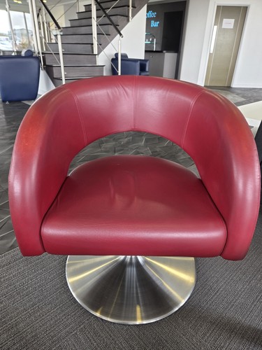 Boss office swivel leather - office,
