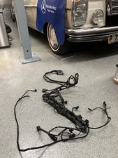 MERCEDES-BENZ E320 W124