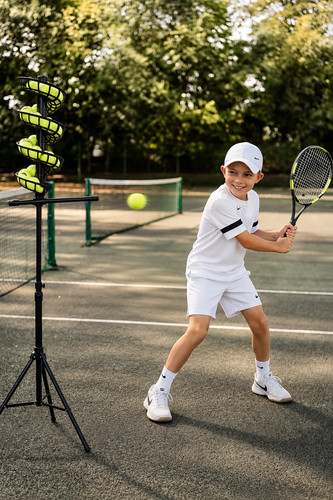 Feed buddy tennis - feed,