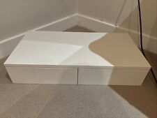 Urbansize floating Small Dressing Table / Desk