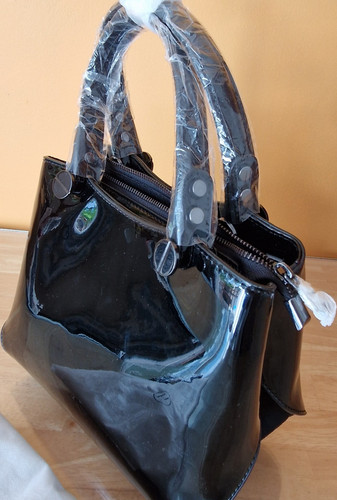 Hotter black patent small - black,