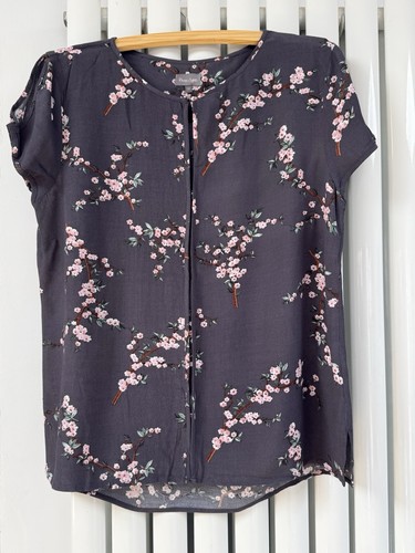 Phase eight grey floral - eight,