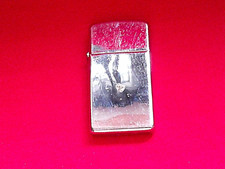ZIPPO  LIGHTER  CHROME   ( 81A
