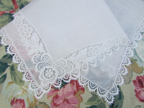Vintage handkerchief hankie - handkerchief,
