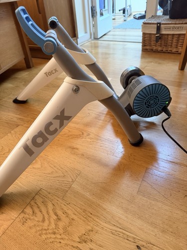 Tacx flow t2240 - tacx, indoor