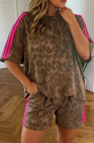 Brand new with tags leopard - new,