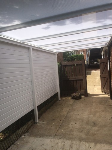Carport hot tub - tub, mobility