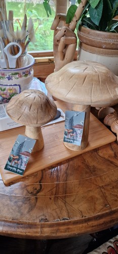 Natural wooden mushroom - natural,