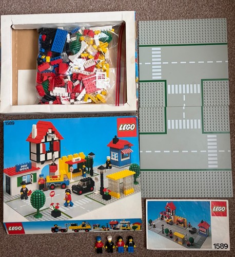 Lego classic town square - lego, set