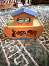 ELC Wooden Noah's Ark Shape