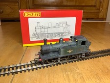 Hornby R2539 BR Green Late Crest 0-4-2 14xx Class Tank Loco 1464 weathered