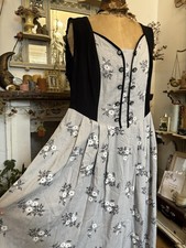 Vintage 70s 80s Austrian Dirndl Midi Dress Floral Corset Milkmaid Cottagecore 18