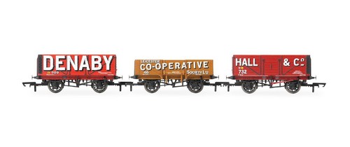 Hornby r60104 triple wagon - r60104,