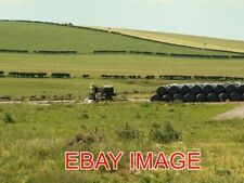 PHOTO  BALE WRAPPER PREPARING