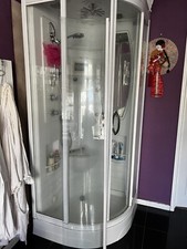 Shower Cubicle Curved Panel And Square Panels 