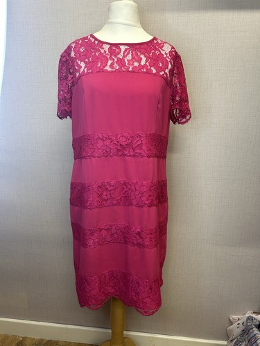 Warehouse spotlight pink lace - warehouse,