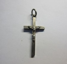 Vintage STERLING SILVER Crucifix Design CROSS PENDANT
