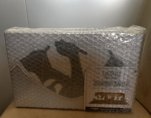 Charizard ultra premium - ultra,