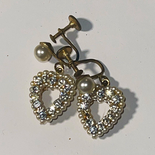 Gold tone heart - gold, screw