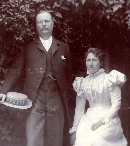 Cabinet card clarke son - card, j