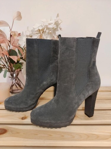 Bnwt women reiss grey - women's, suede