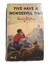 FIVE HAVE A WONDERFUL TIME