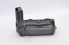 Nikon Genuine MB-D100 Dual Battery Grip For Nikon D100 (211864)