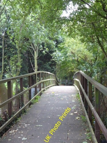 Photo 6x4 footbridge over - 6x4,
