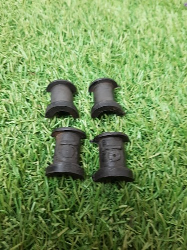 Hayter axle clips plastic - clips,